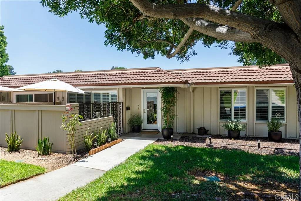 Laguna Woods, CA 92637,3103 Via Serena North #A