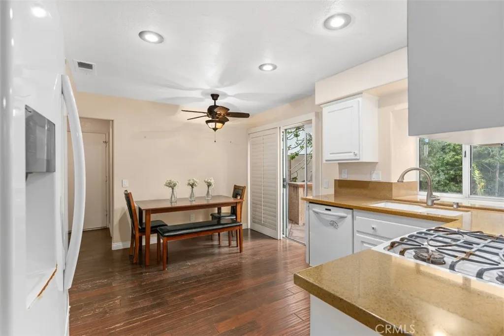 Aliso Viejo, CA 92656,28 Santa Clara Street