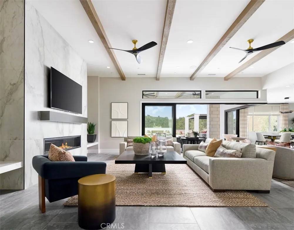 Silverado, CA 92676,18461 Boulder Bluff