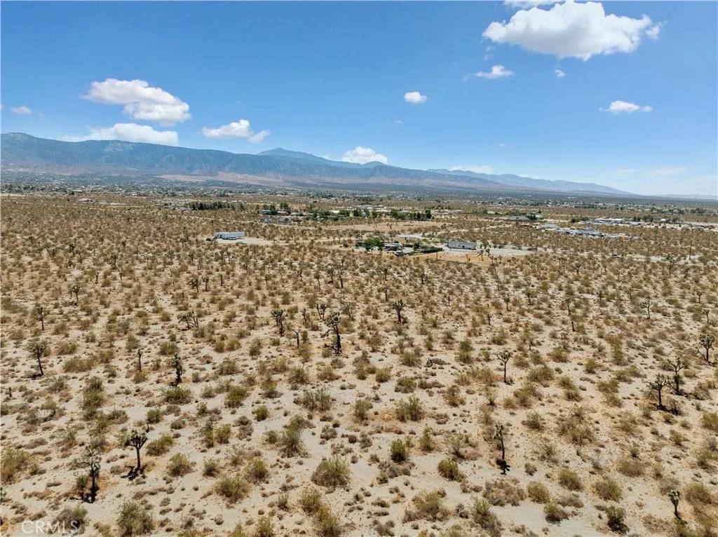 Pinon Hills, CA 92372,1 Wintergreen RD