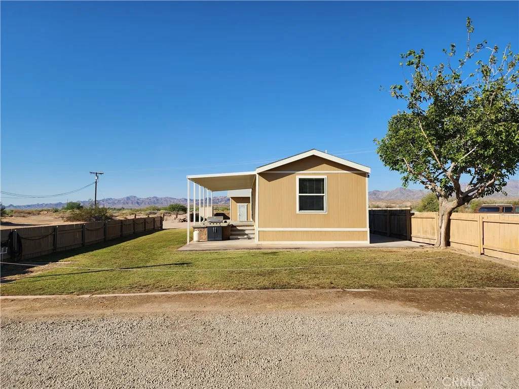 Blythe, CA 92225,36500 Hwy 95 #H2