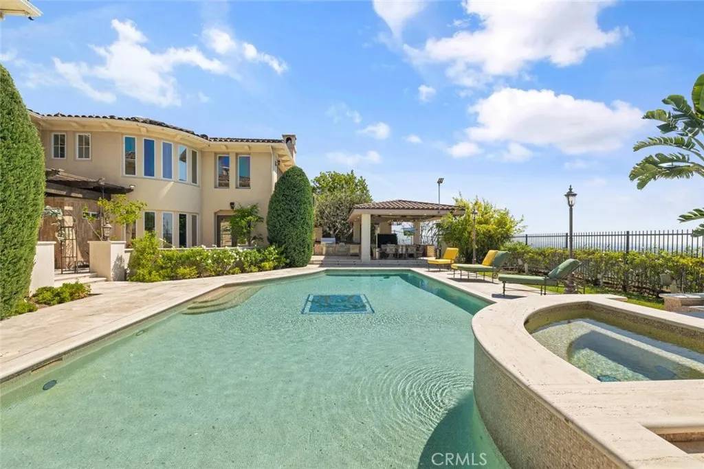 Tustin, CA 92782,11755 Collar Avenue