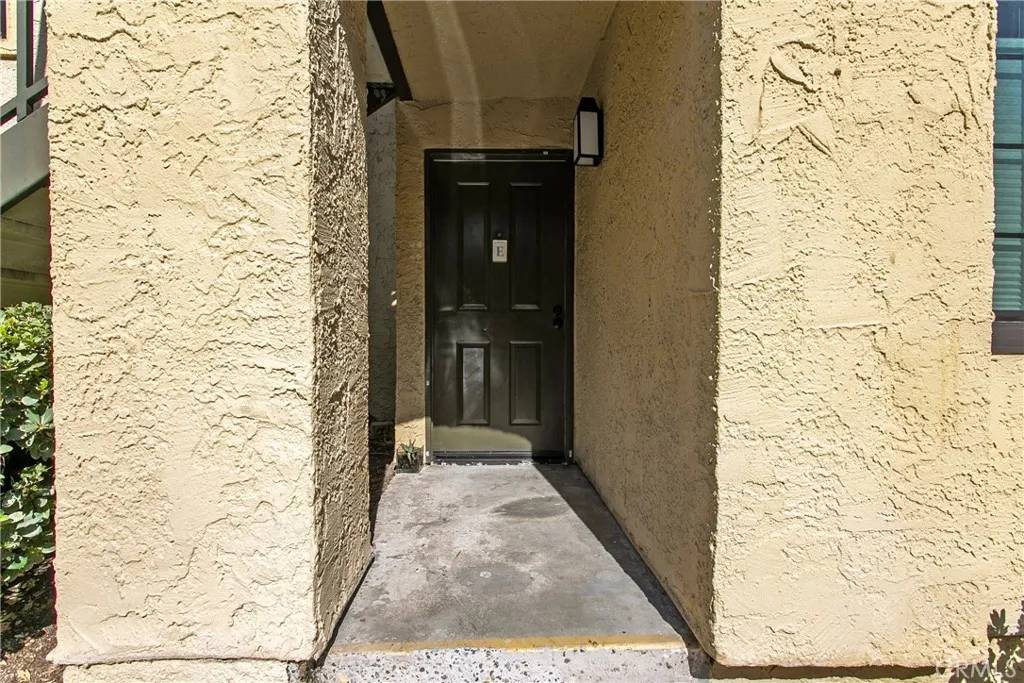 Laguna Hills, CA 92653,25661 Indian Hill Lane #2E