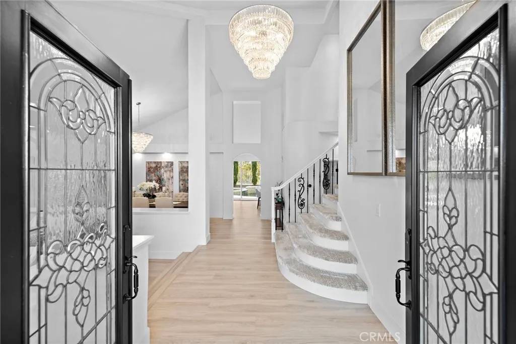 Laguna Niguel, CA 92677,40 Westgate