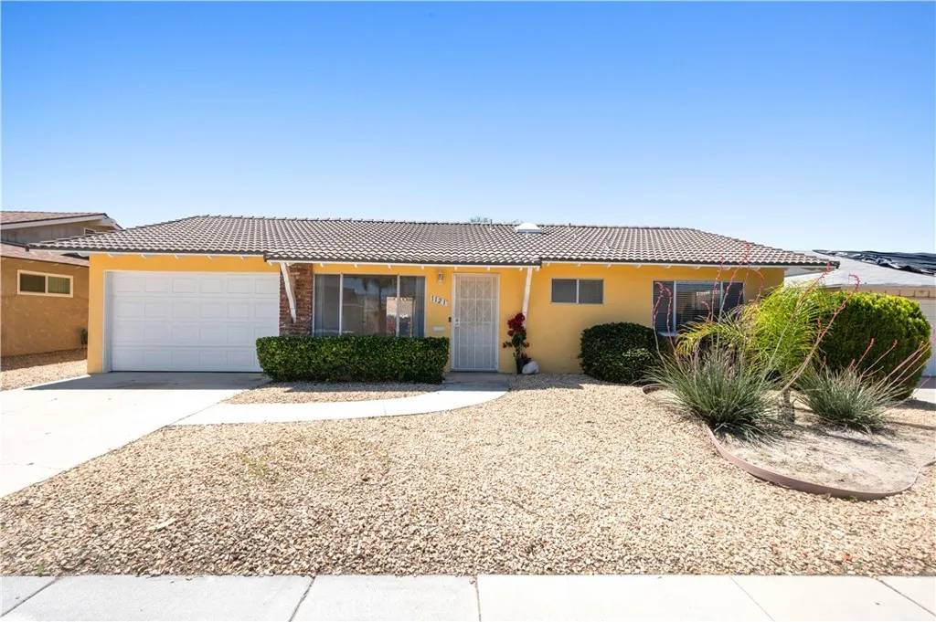 Hemet, CA 92543,1121 W Mayberry Avenue