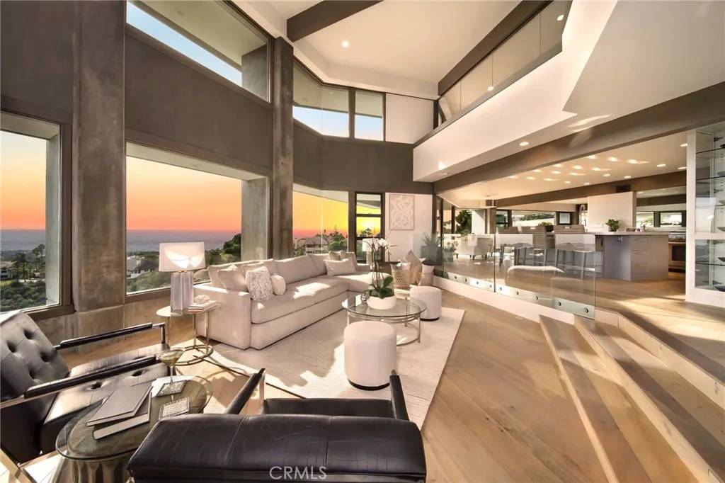 San Clemente, CA 92672,608 Via Promontorio