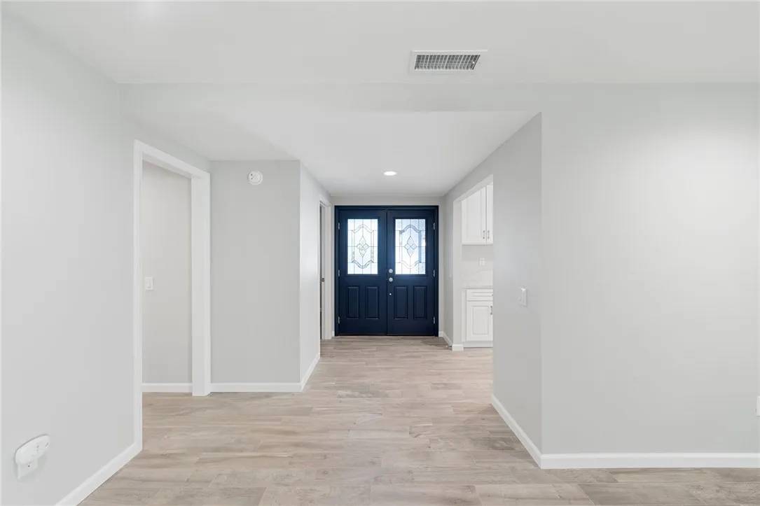 Riverside, CA 92507,3386 Somis Drive