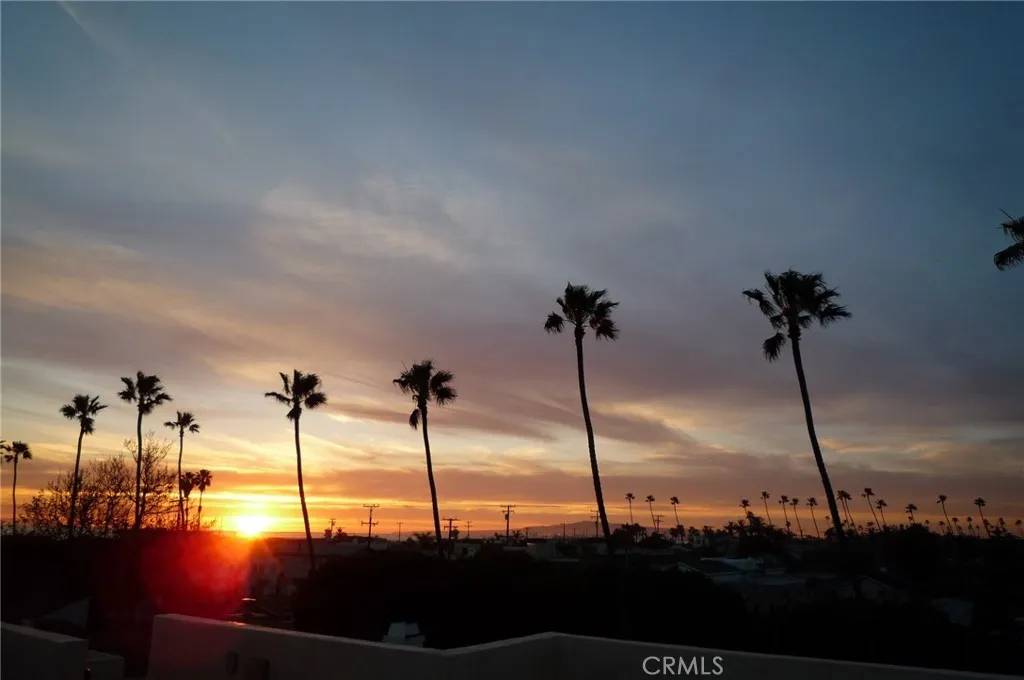 Seal Beach, CA 90740,132 13th Street