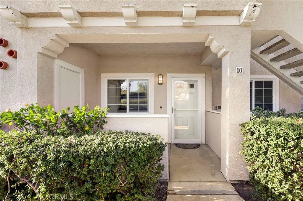 Rancho Santa Margarita, CA 92688,10 Via Prado