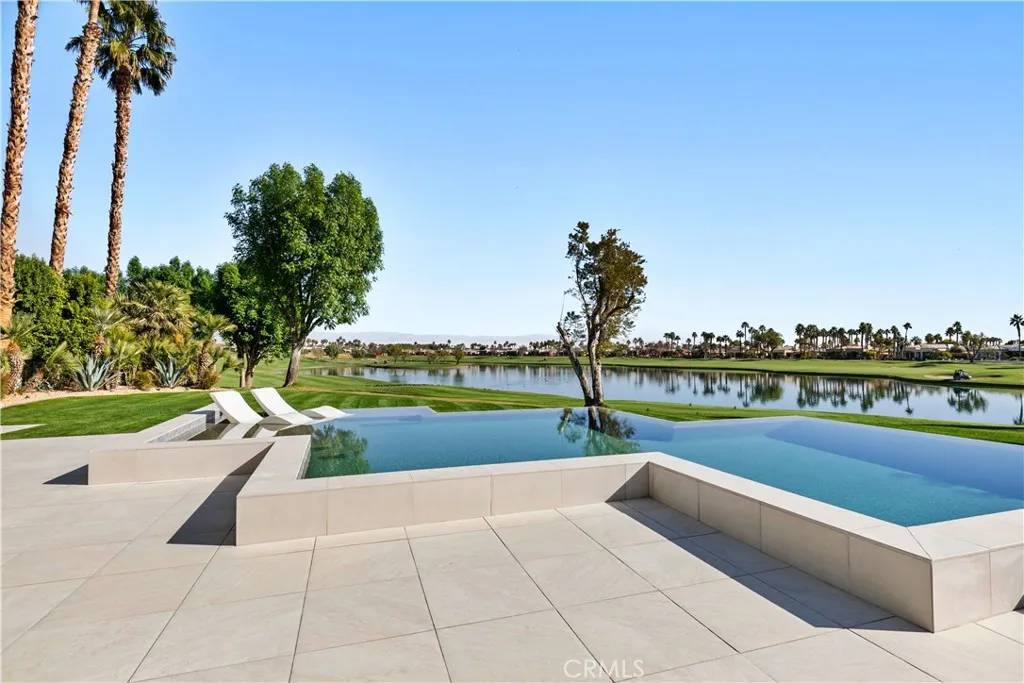 La Quinta, CA 92253,57900 Troon Way