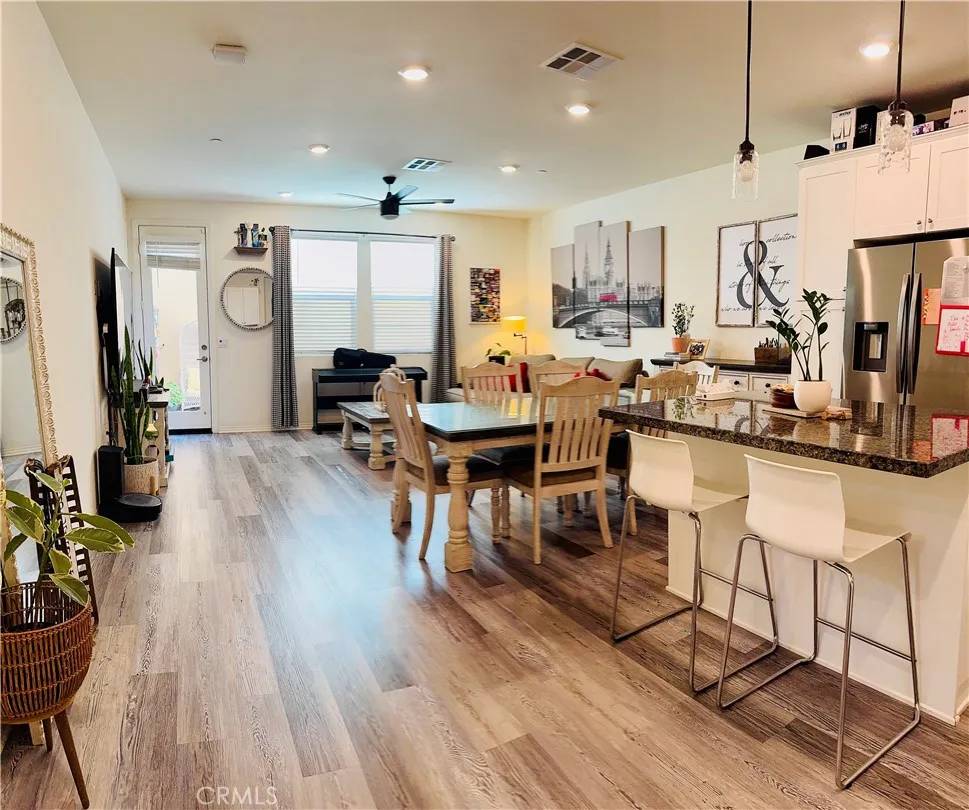 Eastvale, CA 92880,13949 Blossom Way