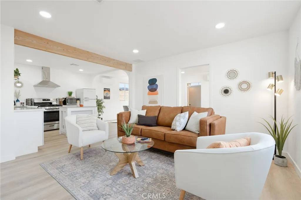 Joshua Tree, CA 92252,62046 Mountain View Circle