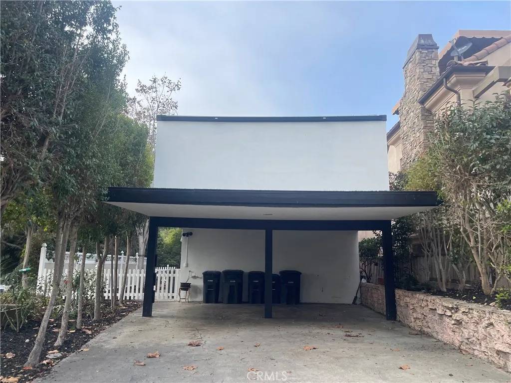 Corona Del Mar, CA 92625,401 Jasmine Avenue #3/4