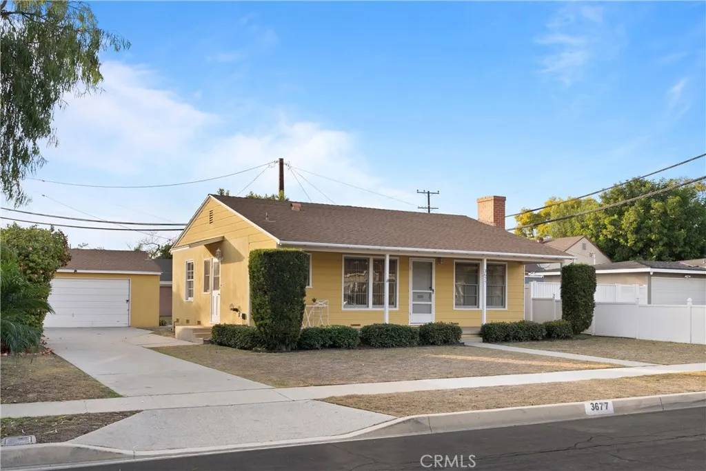 Long Beach, CA 90808,3677 Ocana Avenue