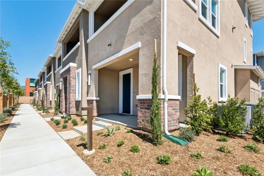 Pomona, CA 91767,2718 Crozier Court