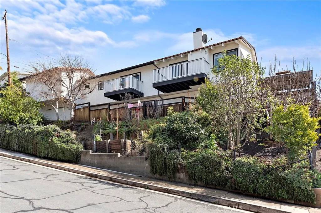 San Clemente, CA 92672,114 Avenida Trieste