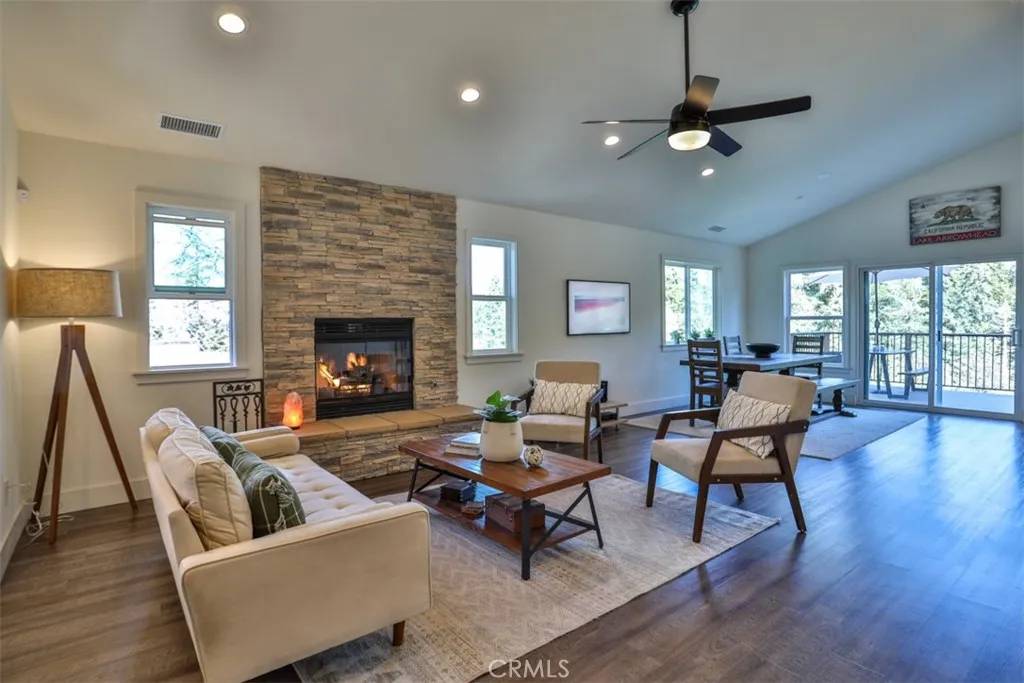 Lake Arrowhead, CA 92352,28622 Shenandoah Drive