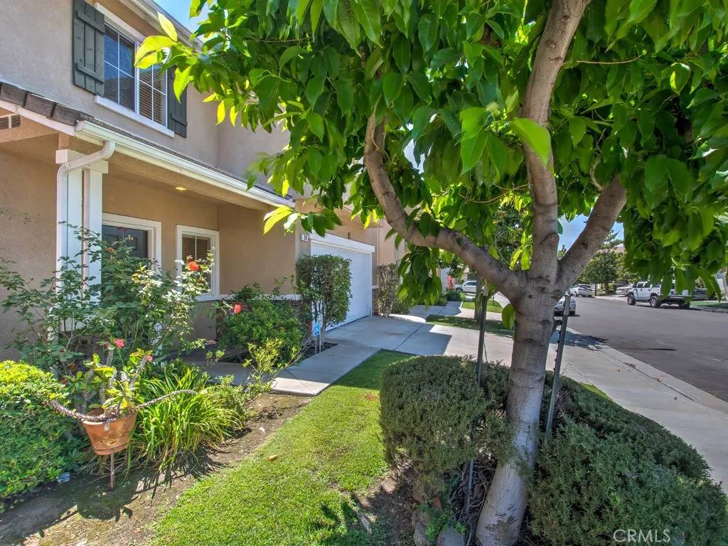 Irvine, CA 92602,28 Brookhollow