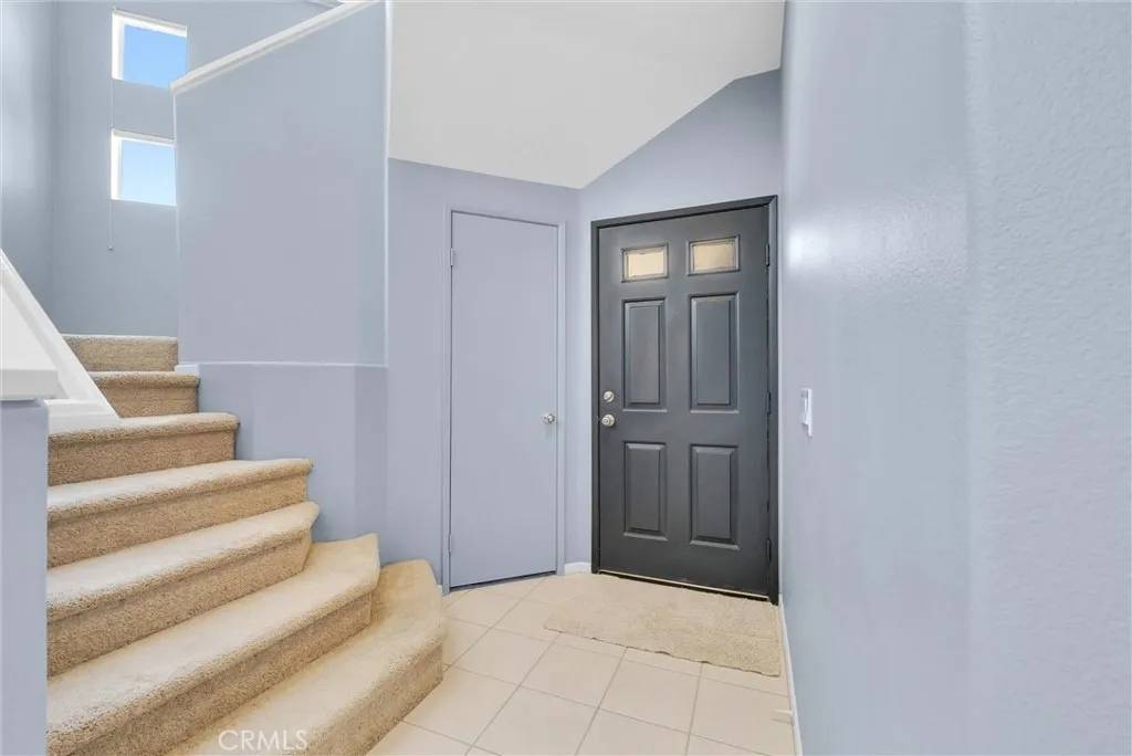 Anaheim Hills, CA 92808,924 S Country Glen Way