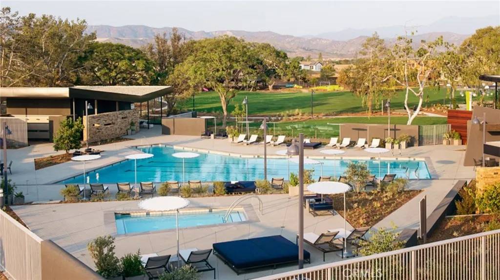 Irvine, CA 92618,108 Trask