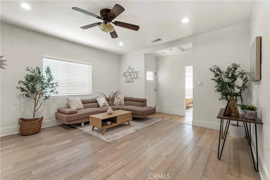 Garden Grove, CA 92843,10691 McKeen Street