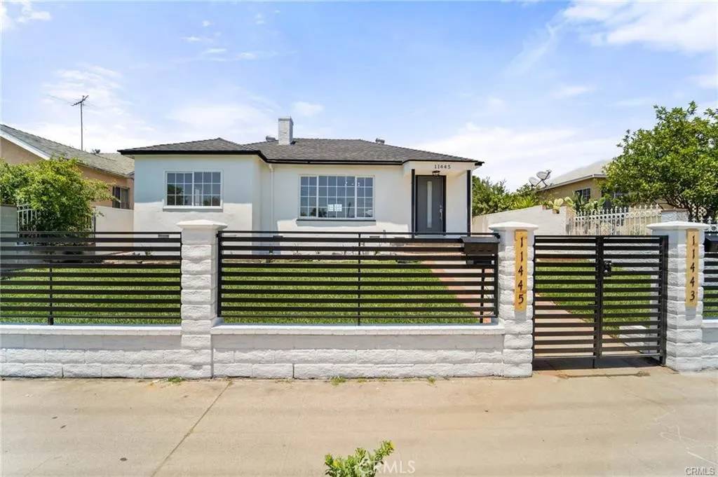 North Hollywood, CA 91605,11445 Saticoy Street