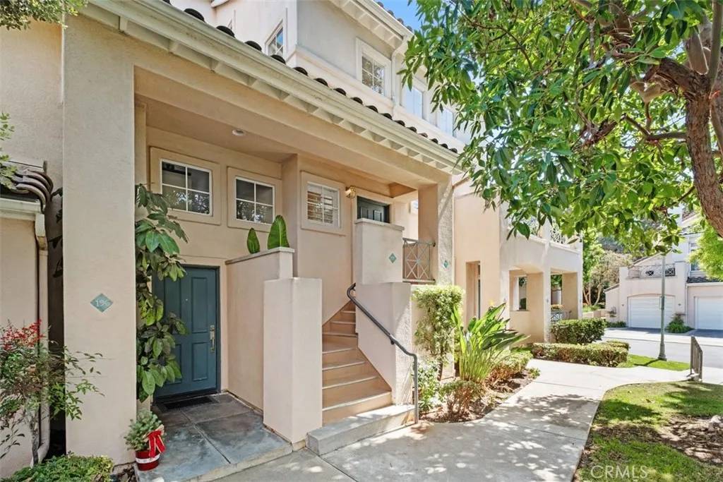 Laguna Niguel, CA 92677,198 Shorebreaker Drive