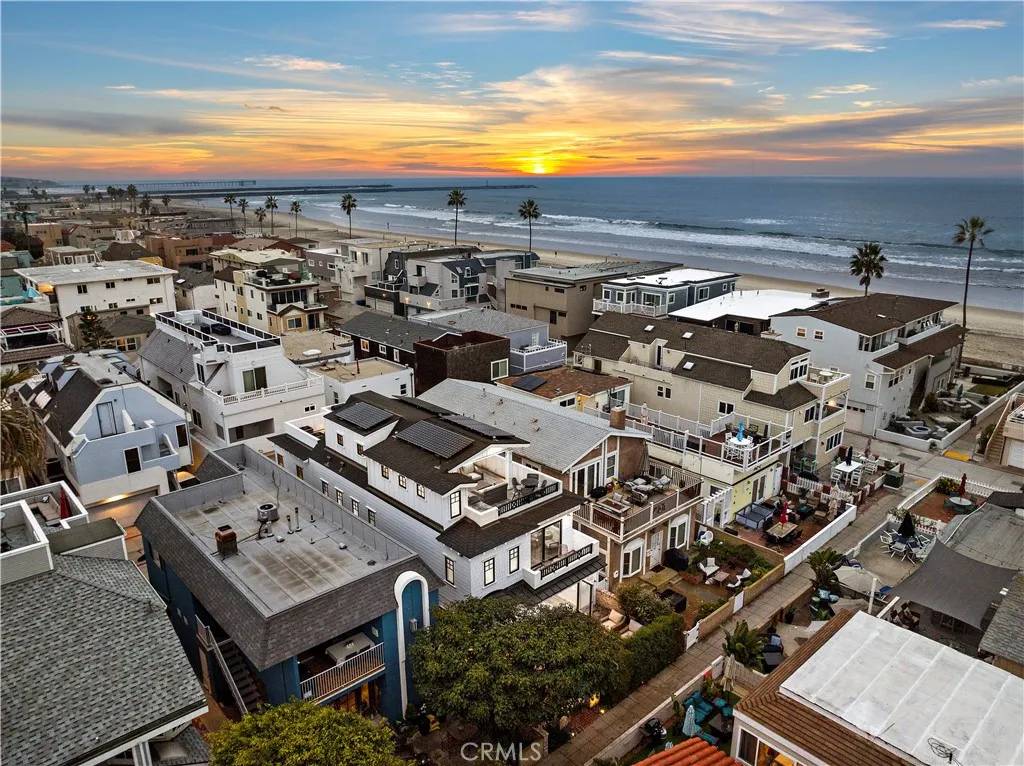 San Diego, CA 92109,725 Dover Court
