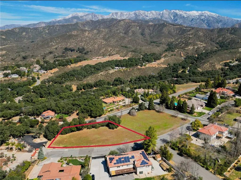 Yucaipa, CA 92399,0 Wildwood View