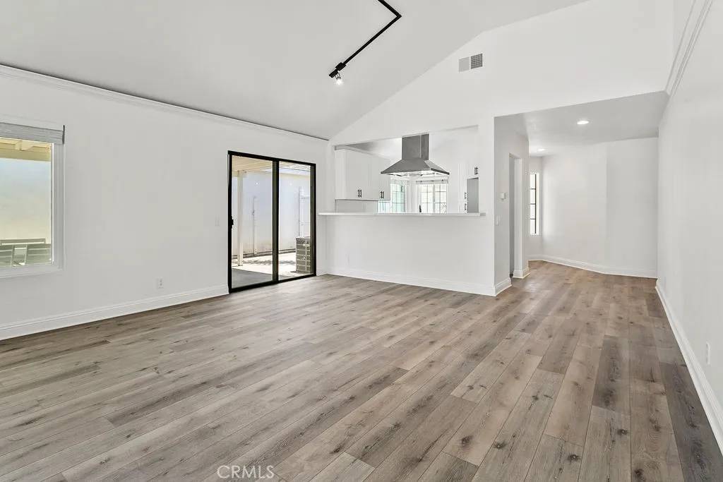 Mission Viejo, CA 92691,21182 Cedar Lane