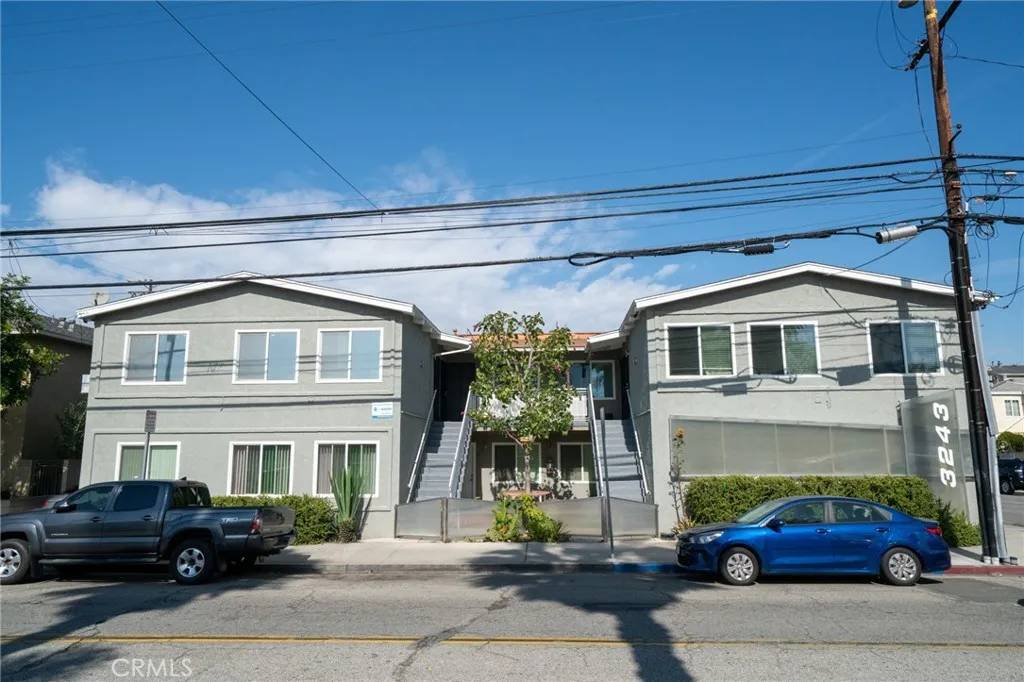 Long Beach, CA 90804,3243 E 10th Street