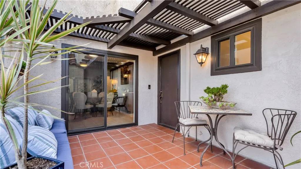 Huntington Beach, CA 92649,4182 Delphi Circle