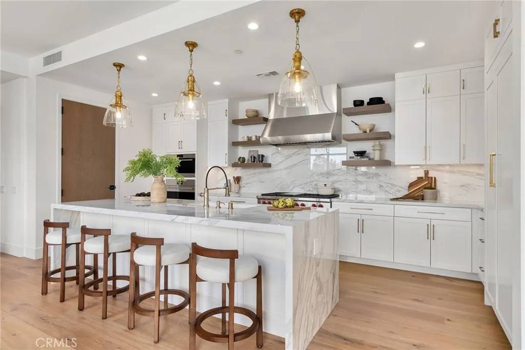Newport Beach, CA 92660,4261 Uptown Newport Drive #1