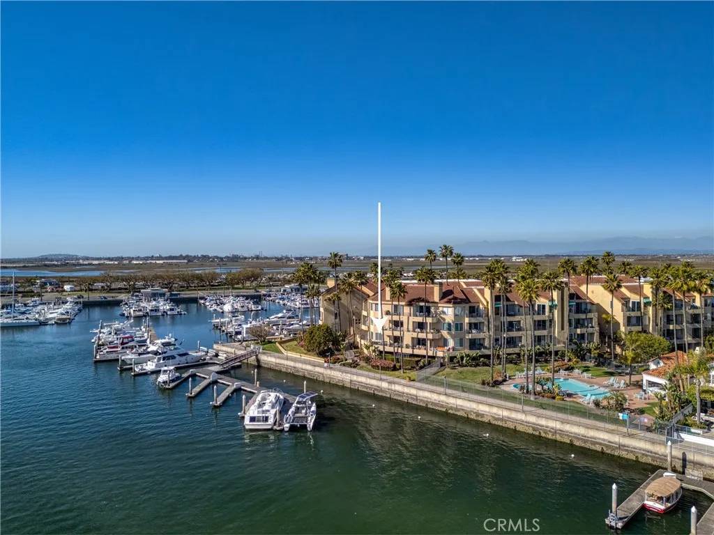 Huntington Beach, CA 92649,16291 Countess Drive #105