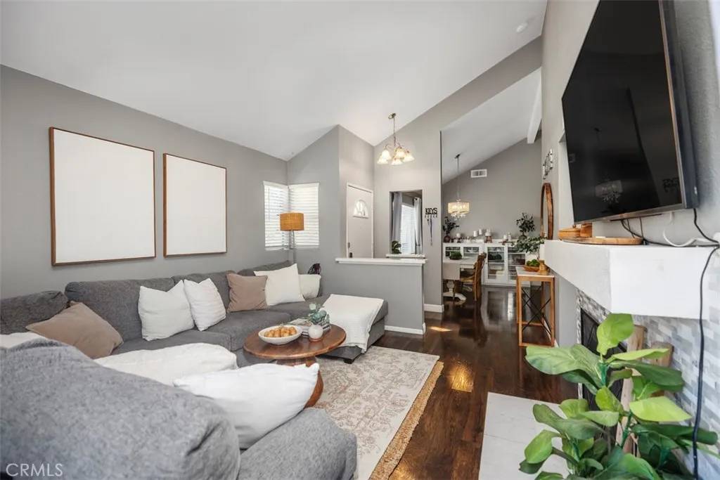 Rancho Santa Margarita, CA 92688,3 Brisa Ribera