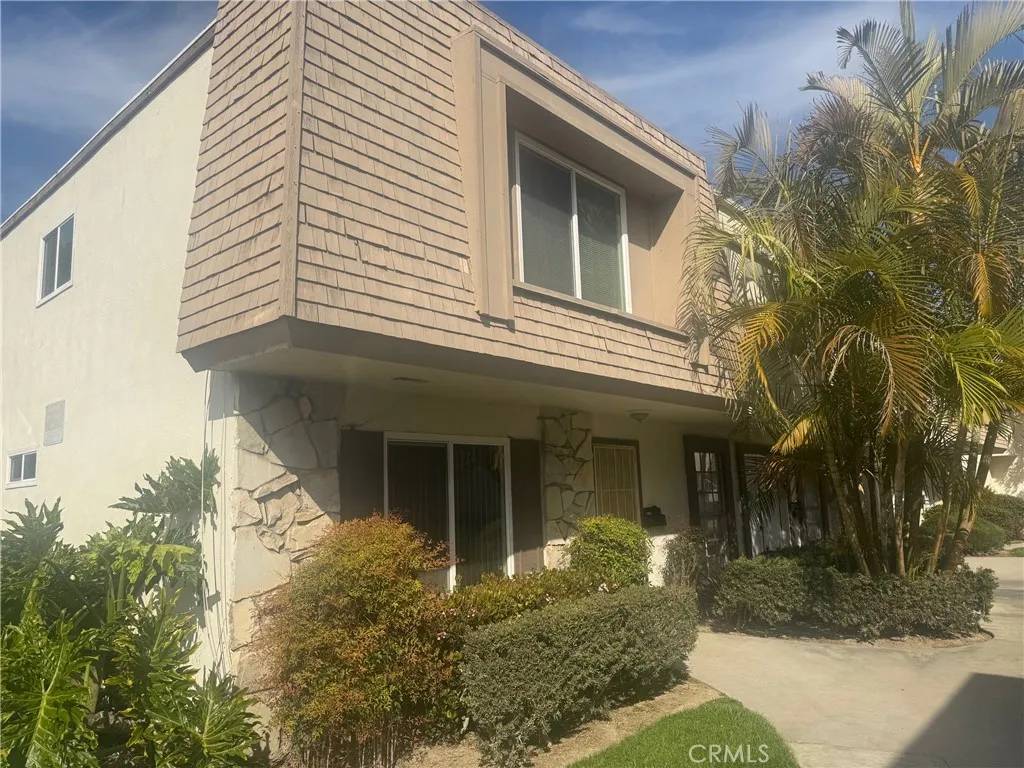 Fountain Valley, CA 92708,11086 El Amarillo Avenue