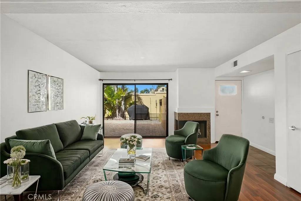 Lake Forest, CA 92630,25712 Le Parc #21