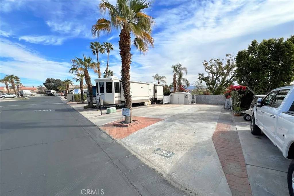 Cathedral City, CA 92234,69801 Ramon