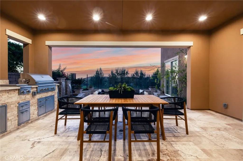 Lake Forest, CA 92630,28 Dogwood