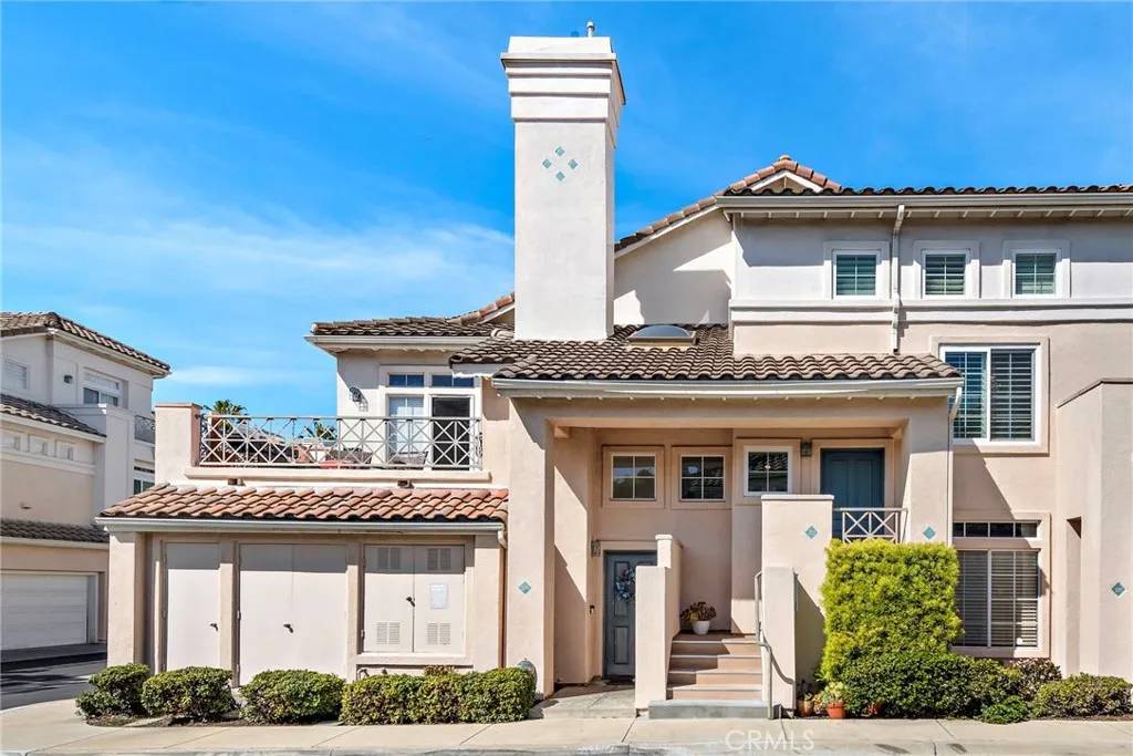 Laguna Niguel, CA 92677,183 Shorebreaker Drive