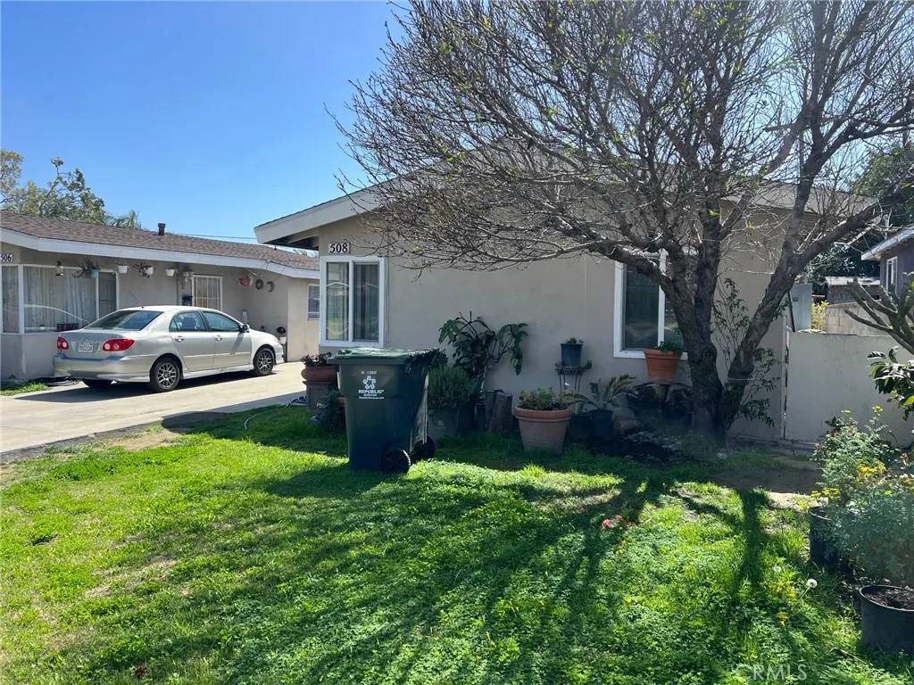 Santa Ana, CA 92707,508 W Edinger Avenue