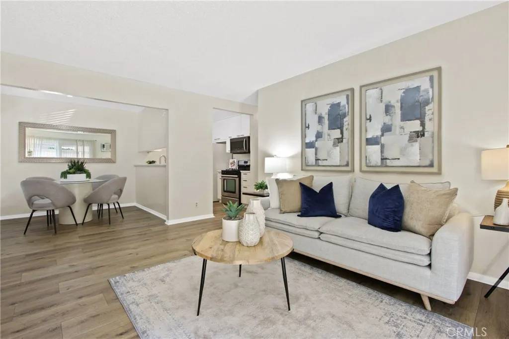 Santa Ana, CA 92707,1001 W Stevens Avenue #129