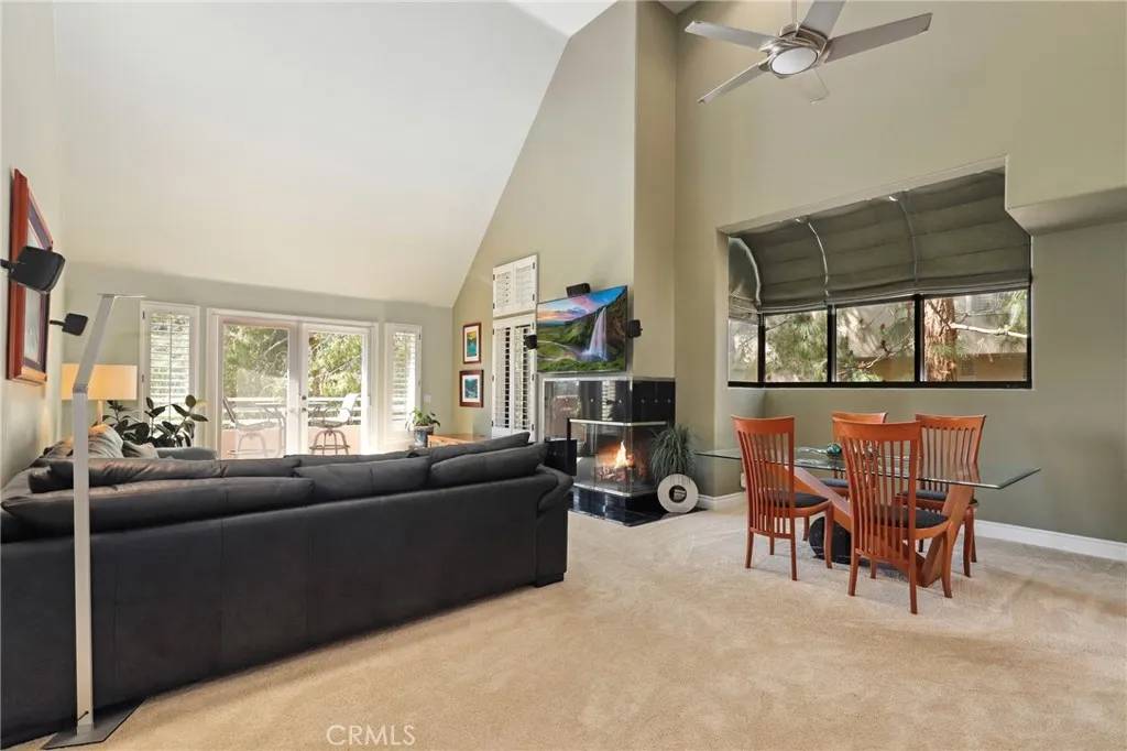 Mission Viejo, CA 92692,23521 Indian Wells