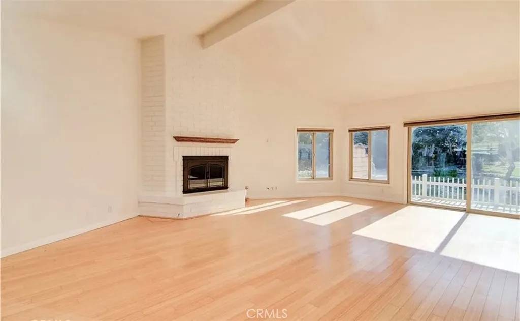 Huntington Beach, CA 92648,7966 Moonmist Circle