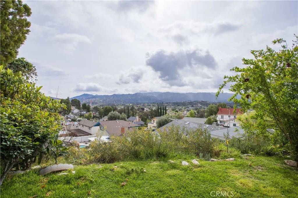 Canyon Country, CA 91387,28414 Winterdale Drive
