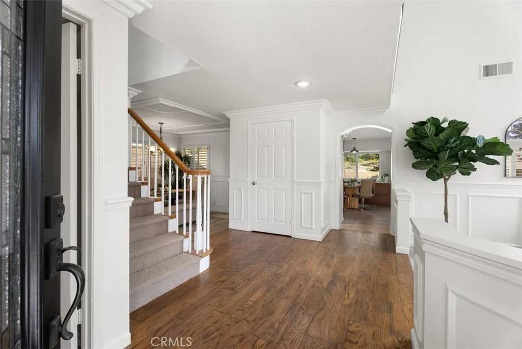 Mission Viejo, CA 92692,25132 Whitespring