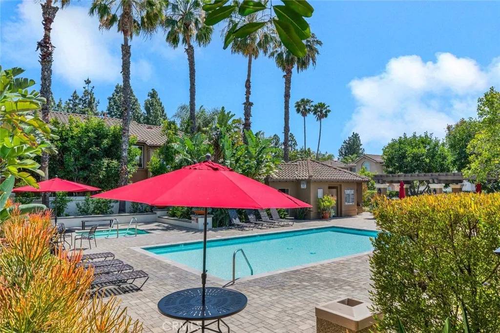 Tustin, CA 92782,2516 Lewis Drive