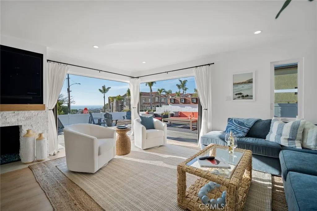 Dana Point, CA 92629,24272 Selva Road