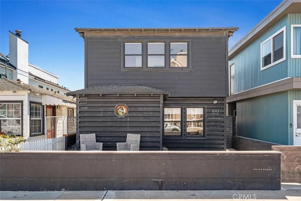 Newport Beach, CA 92663,210 39th Street