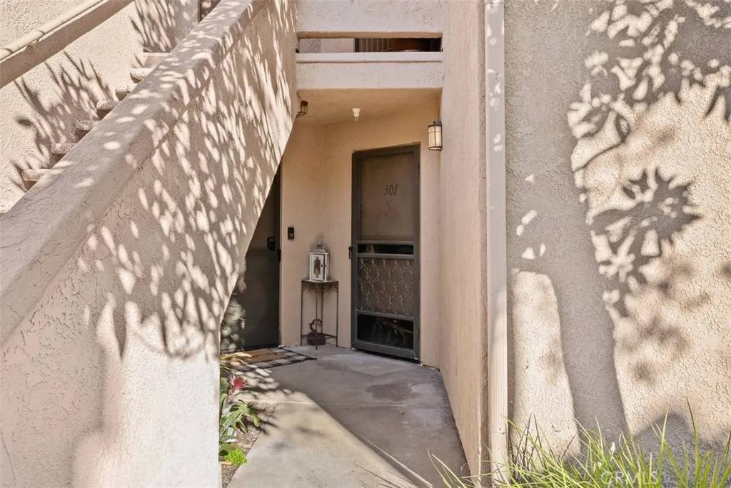 San Clemente, CA 92672,1044 Calle Del Cerro #301